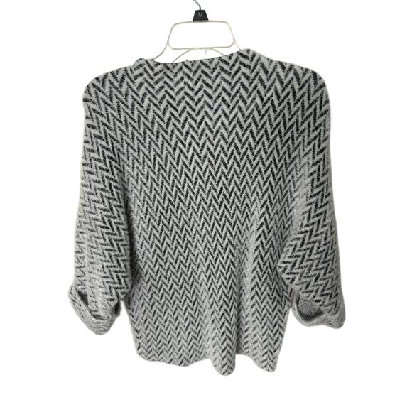 Calligraphie by anthropology gray and white sweater size small - Picture 5 of 6